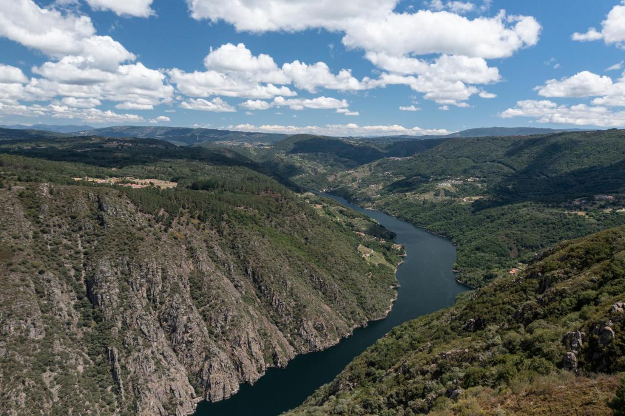 Alojamiento Turistico Caxide Parada De Sil Ribeira Sacra Dış mekan fotoğraf